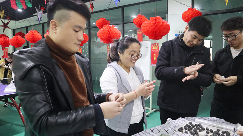 贏好禮，陪你趣味鬧元宵 | 寶開(kāi)舉辦“包湯圓 · 猜燈謎 · 迎元宵”主題活動(dòng)